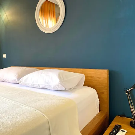 Avia Luxury With Hydromassage Apartament *
